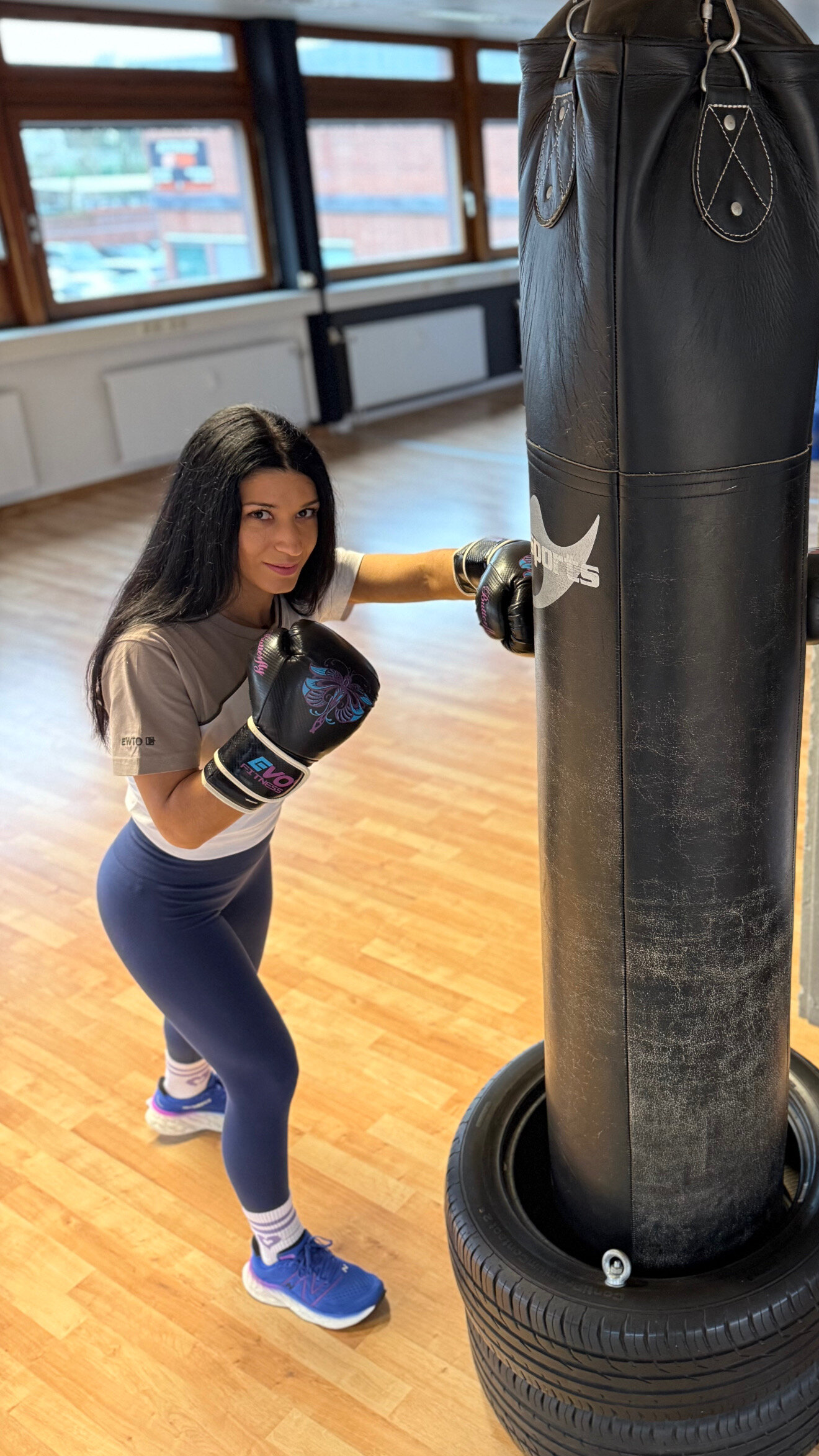 5E05B33F-E08E-4152-B142-A378624555F3.JPG 5E05B33F-E08E-4152-B142-A378624555F3.JPG